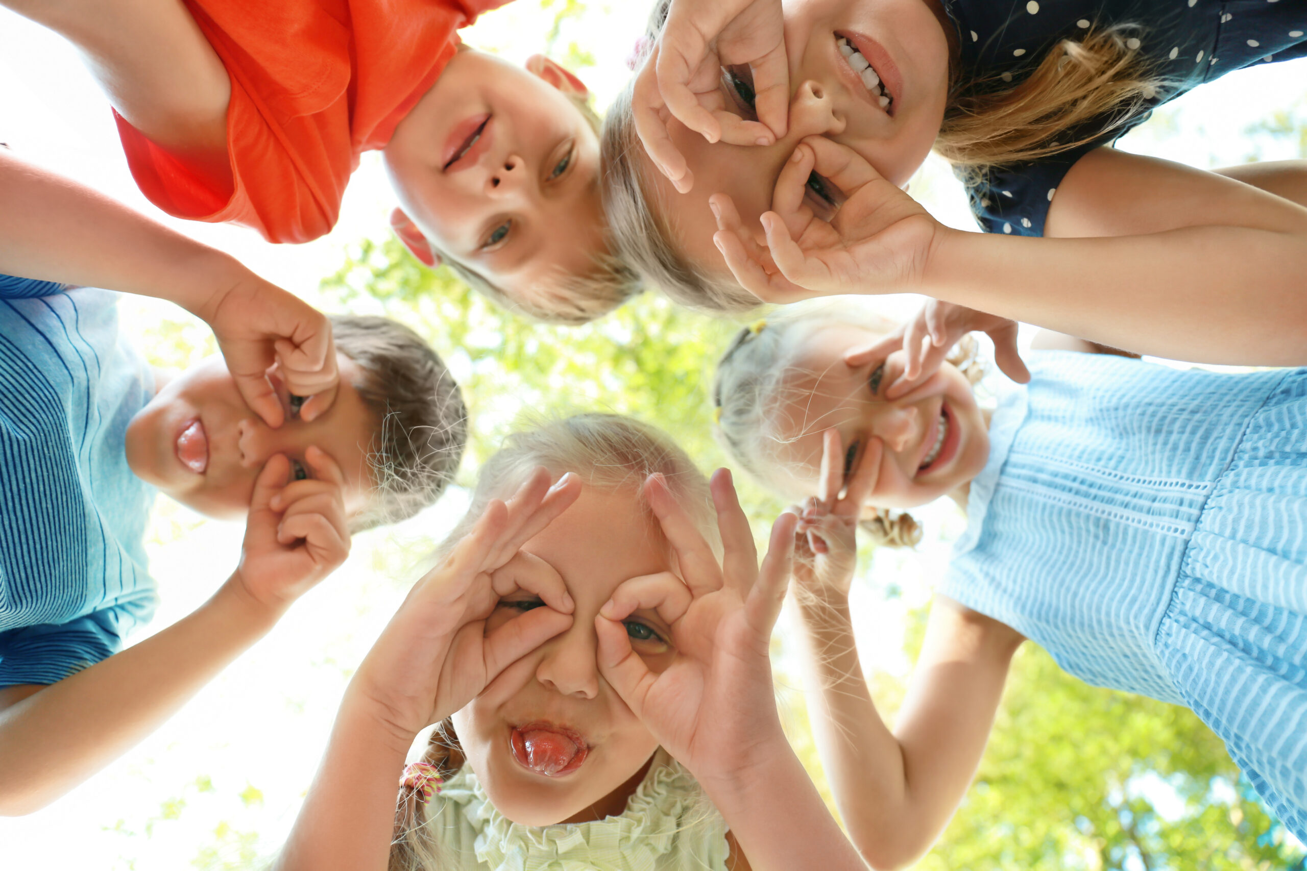 enfants qui s'amusent